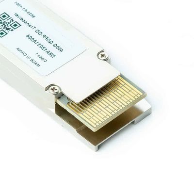 40Gb/s QSFP+ hingga 4 x 10Gb/s SFP+ Active Optical Cable (AOC) Breakout MSA Standar Compliant